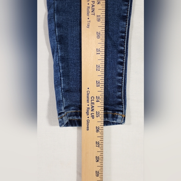 NO BOUNDARIES SUPER HIGH RISE JUNIORS JEANS, SIZE 7, DARK WASH, BLUE - Picture 12 of 13